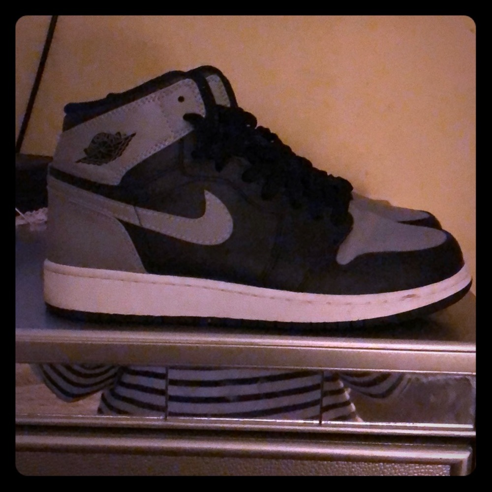 AIR JORDAN 1 RETRO HiGH OH **Shadow 1’s**